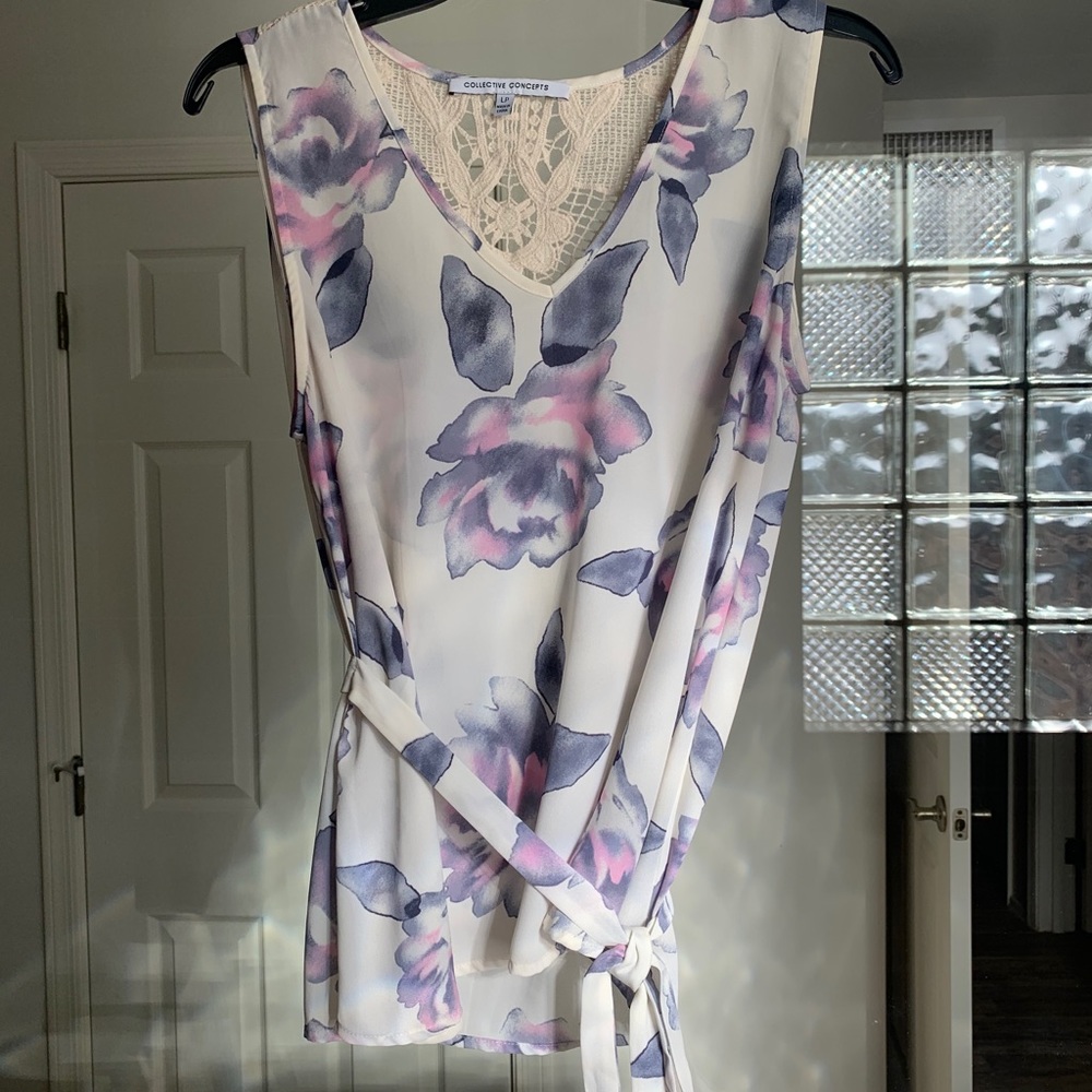 Collective Concepts White and Blue Floral Blouse